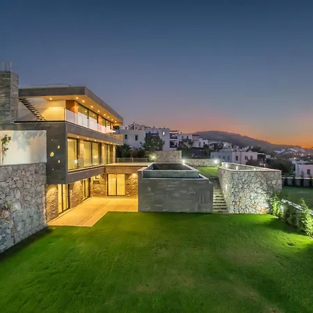 7 Deluxe - A Seductive Blend Of Style And Serenity * Yalıkavak