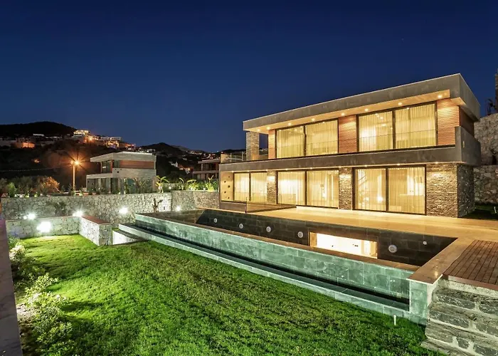 7 Deluxe - A Seductive Blend Of Style And Serenity Вилла Яликовак