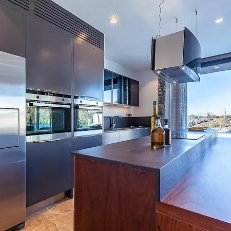 Villa 7 Deluxe - A Seductive Blend Of Style And Serenity Yalıkavak